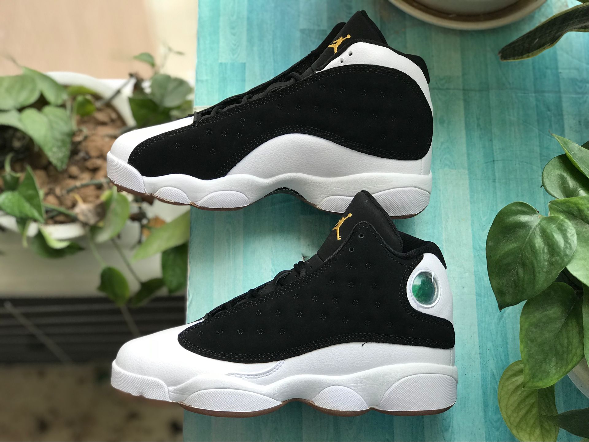 Nike Air Jordan 13 City Of Flight Gs Size Gum Black Gold White Girls 439358 021 7 - www.kickbulk.cc